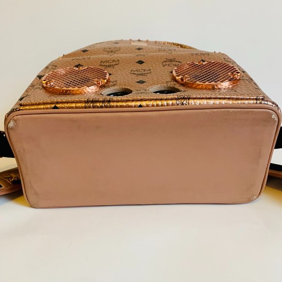 MCM x WIZPAK STUDDED VISETOS BACKPACK LIMITED EDITION WITH DUST BAG main image 5